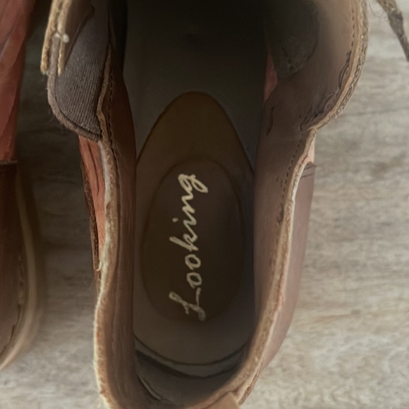 Unique handmade ankle boots - Picture 6 of 8